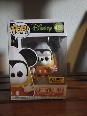 Funko Pop Mickey Mouse In Candy Corn